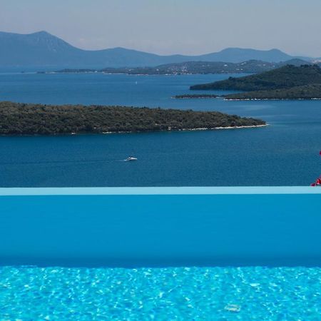 Villa Pasithea - Breathtaking Seaviews, Infinity Pool, Privacy, Close To The Beach Nydri  Bagian luar foto