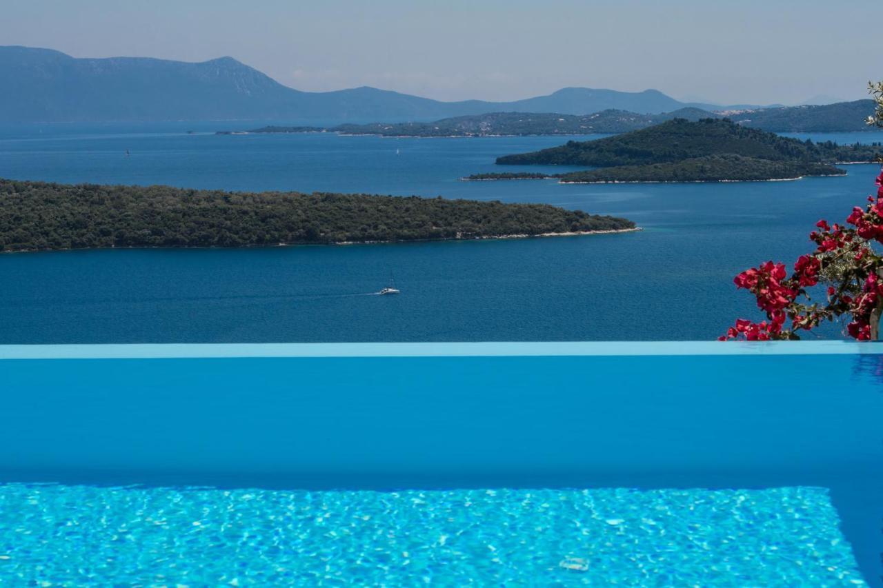 Villa Pasithea - Breathtaking Seaviews, Infinity Pool, Privacy, Close To The Beach Nydri  Bagian luar foto